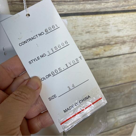 NWT Cameron 14 Blake by Mon Cheri cream draped chiffon down 115606 - Picture 5 of 9